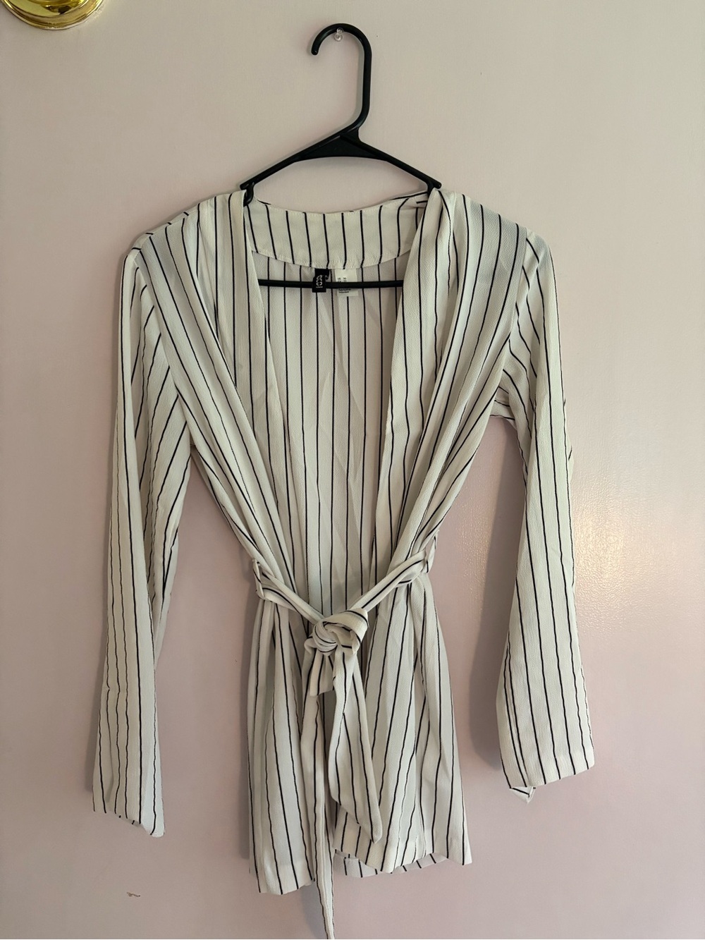 H&M Striped Duvet Cover in White and Black